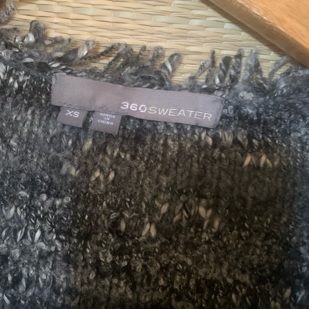 360 sweater - Picture 4 of 6